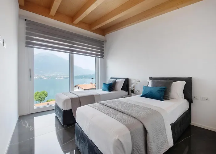 Luxury Lakefront Penthouse Apartament Lezzeno